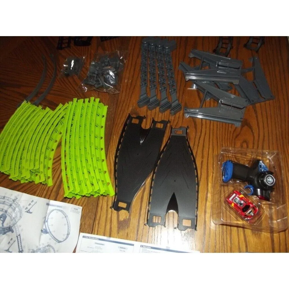 Silver-Lit 3DXTREK Tornado Stunt Set RC Car, Track, MISSING 2 PARTS